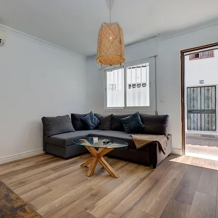 098 Traditional 2 Bed Pueblo Townhouse With Private Terrace 度假居 贝纳尔马德纳