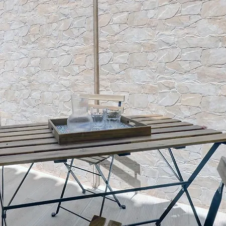 098 Traditional 2 Bed Pueblo Townhouse With Private Terrace