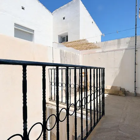 098 Traditional 2 Bed Pueblo Townhouse With Private Terrace