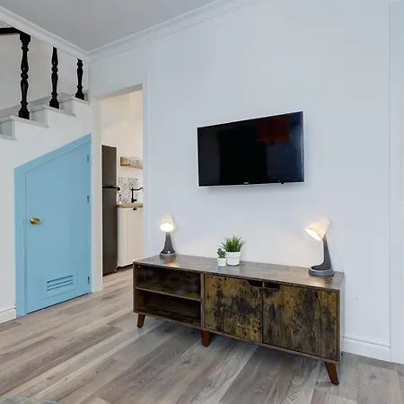 098 Traditional 2 Bed Pueblo Townhouse With Private Terrace Holiday home