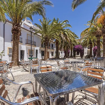 098 Traditional 2 Bed Pueblo Townhouse With Private Terrace